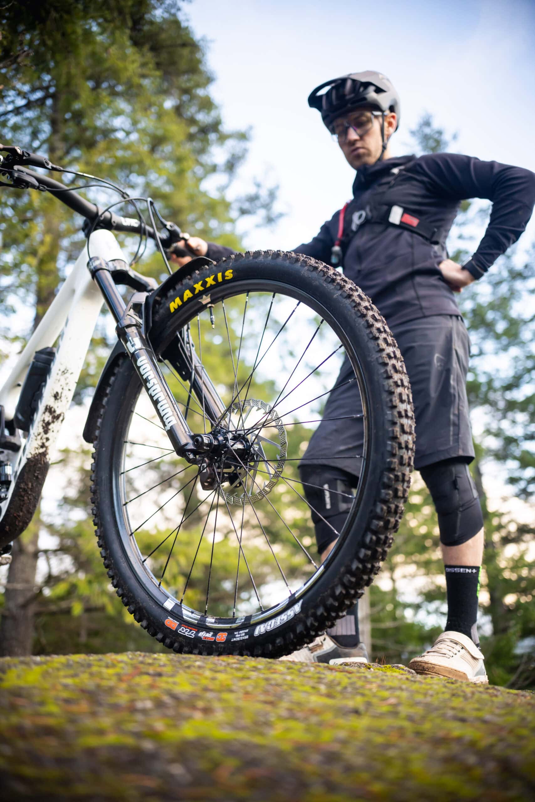 NOBL Ethos Trail wheelset on trail